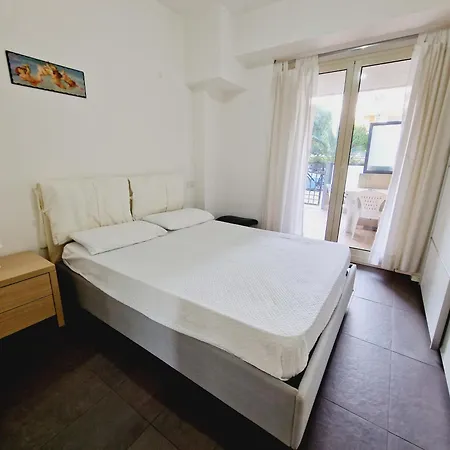 Lussemburgo Apartment, 1 Fila Mare Rif A688 Lägenhet *