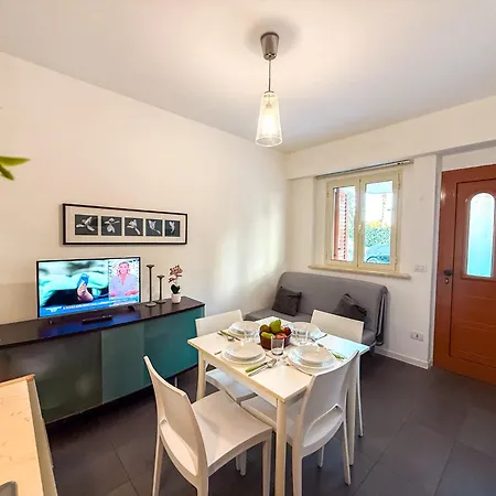 Lussemburgo Apartment, 1 Fila Mare Rif A688 *