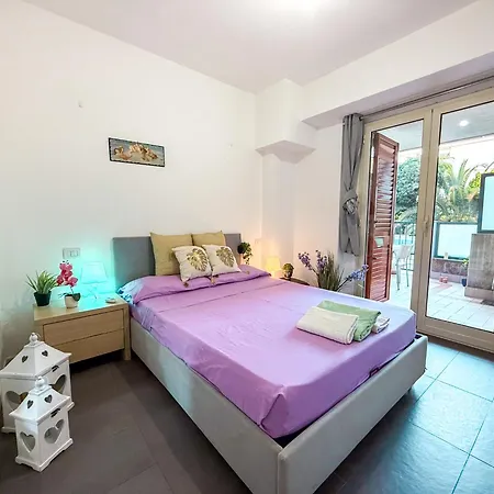 Lussemburgo Apartment, 1 Fila Mare Rif A688 公寓 *